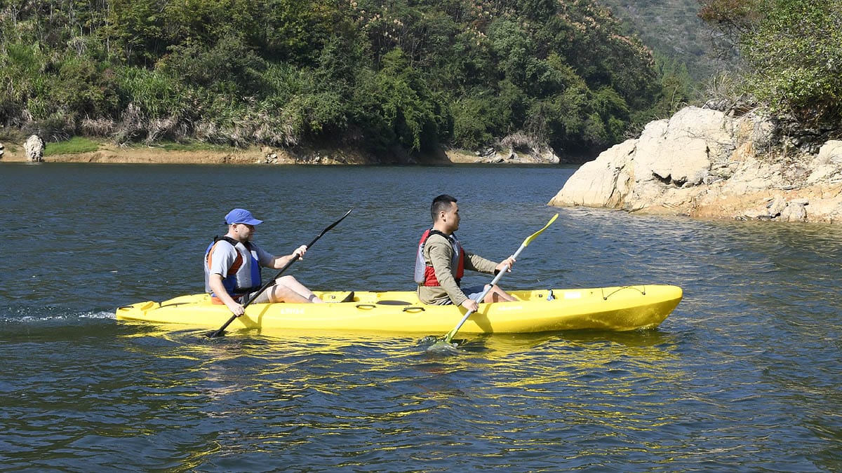Lekker Albatross kayak — action, photo 4 of 46